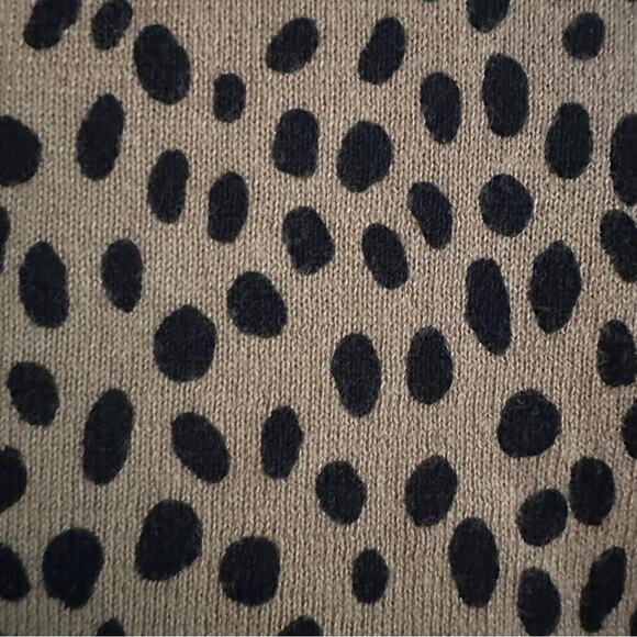 J Crew Cheetah Teddie Sweater AZ889 NWT Tan Black 2023 Size XS Animal Print - Picture 8 of 14